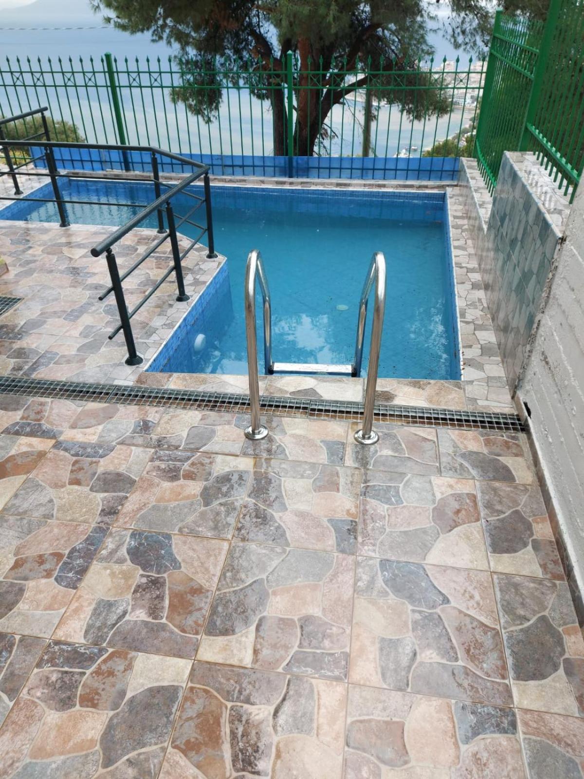 Villa Luiza Саранде Екстериор снимка